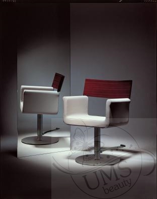 картинка Парикмахерское кресло Poltrona Classic 